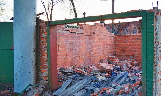 Демонтаж гаражей в Новодвинске, цена от 1763 руб. – услуги под ключ от 2Землекопа-Нвд