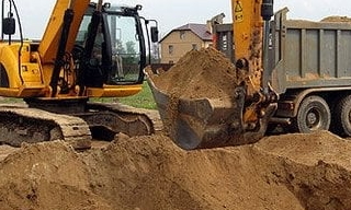 Выкопать яму экскаватором в Новодвинске от 934 руб. - 2Землекопа-Нвд