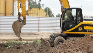 Выкопать яму экскаватором в Новодвинске от 934 руб. - 2Землекопа-Нвд
